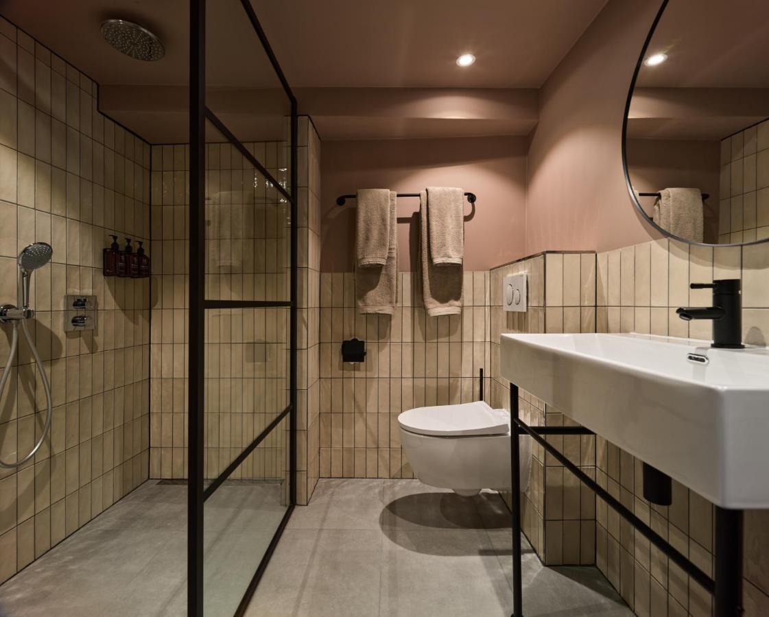 Boutique Hotel & Restaurant Frenchie Гарлем Екстер'єр фото
